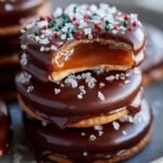 Salted Caramel Ritz Cookies